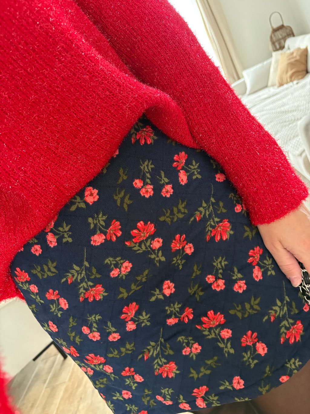 Pull rouge brillant