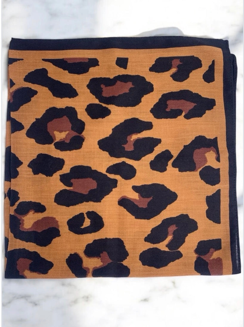 Foulard léopard